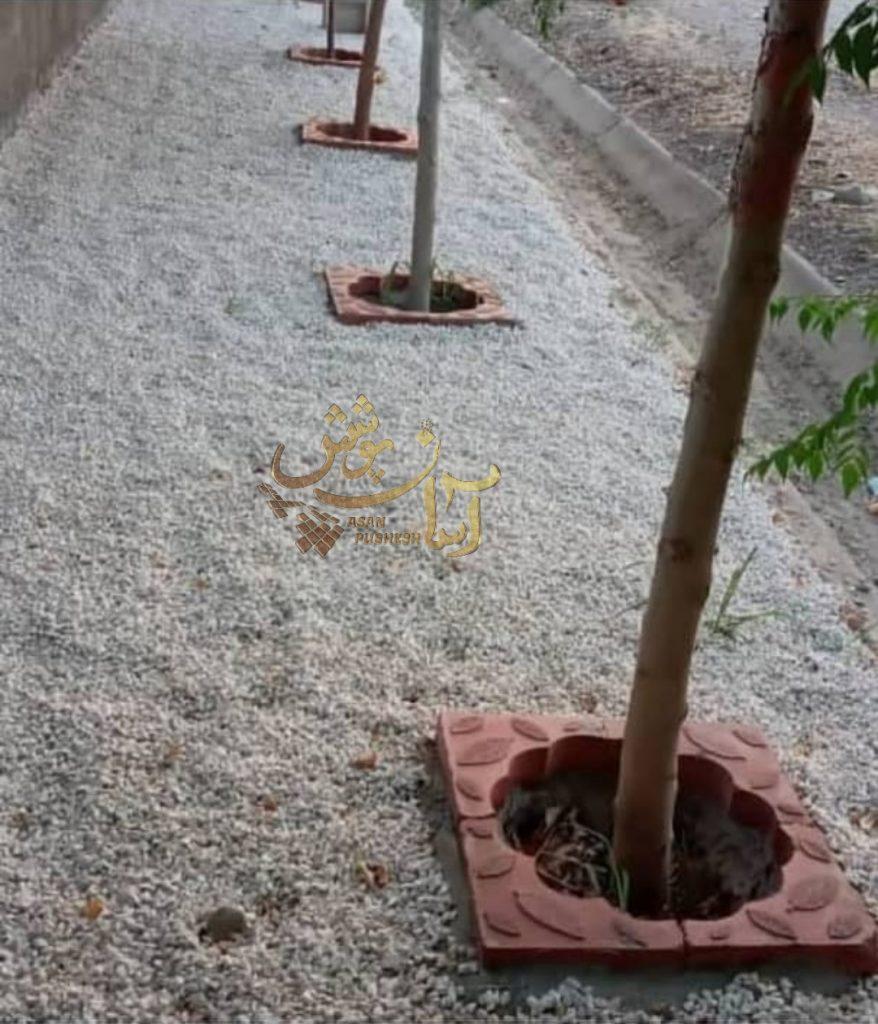 دور درختی پلیمری قرمز رنگ
